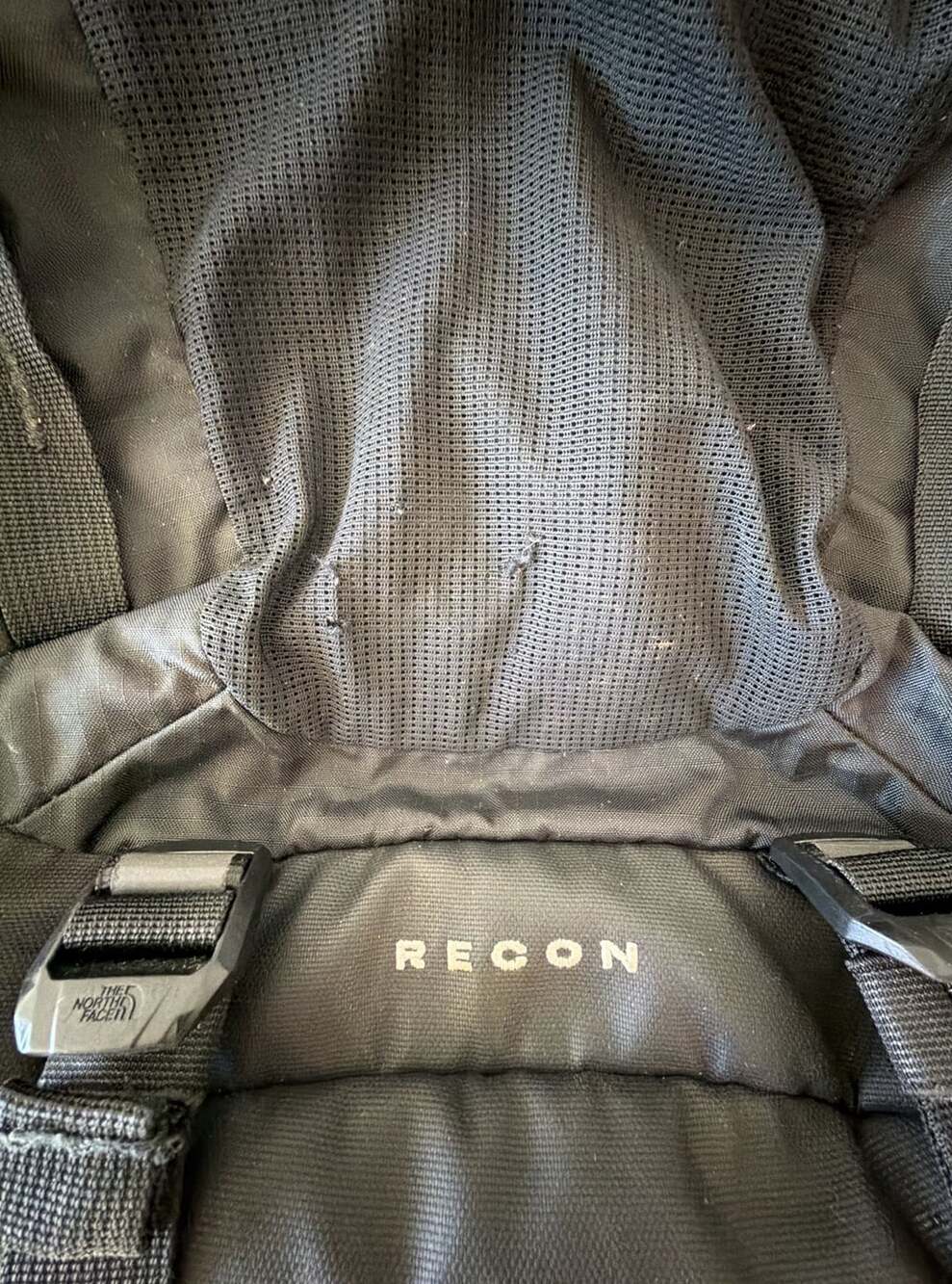 Recon Backpack - 30L - Picture 2 of 7